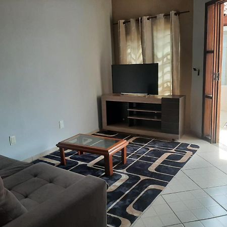 布罗塔斯Casa Agradavel Com Area Externa E Piscina别墅 外观 照片