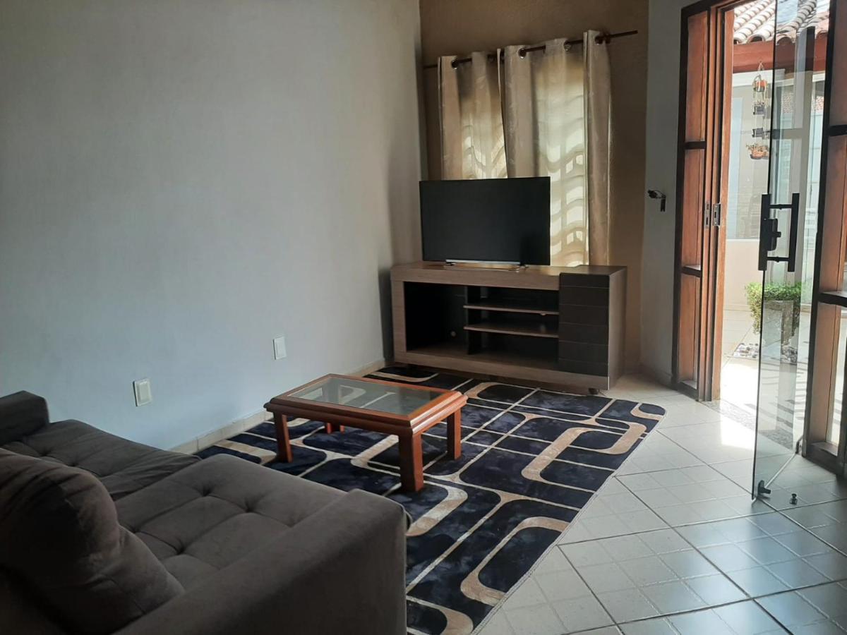 布罗塔斯Casa Agradavel Com Area Externa E Piscina别墅 外观 照片